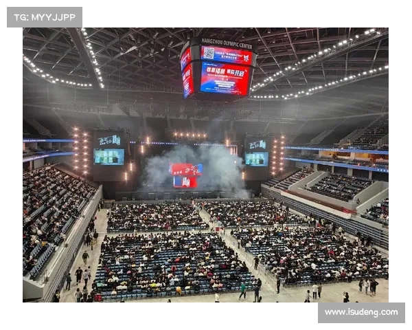 周传雄演唱会后35小时黄龙体育中心迅速转变为比赛场地 周传雄演唱会后35小时黄龙体育中心迅速转变为比赛场地